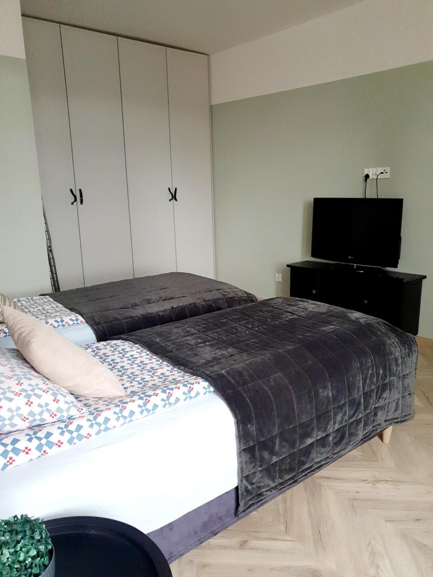 Apartamenty W Kamienicy - Centrum, Bezplatny Parking Elk Phòng bức ảnh